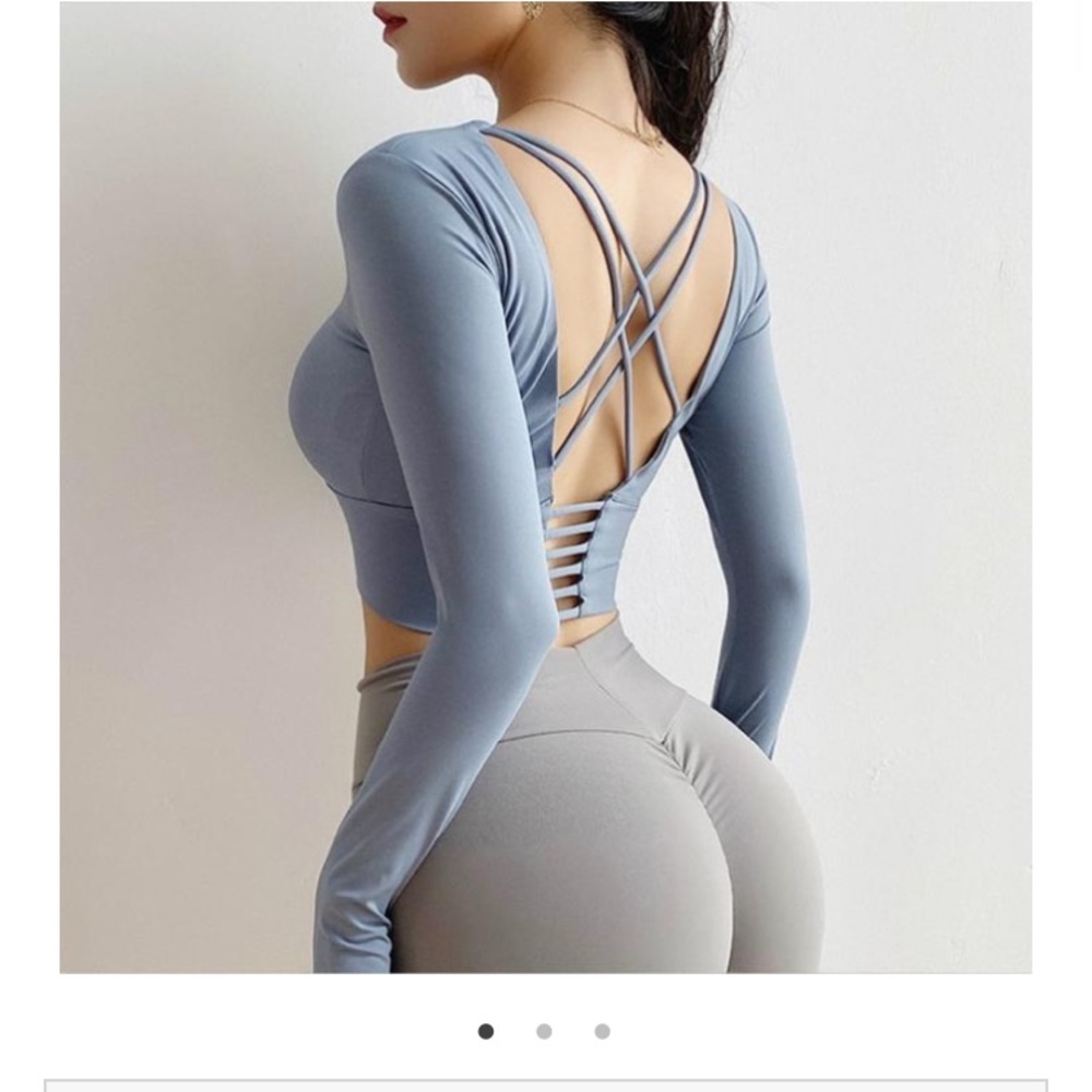 COPY - Astoria Seamless Sculpt Sleeved Crop BLue